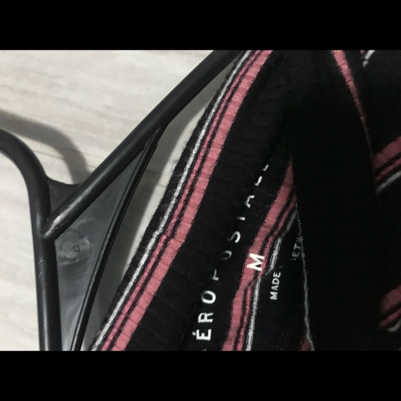 Stripped sleeveless shirts - Picture 2 of 3